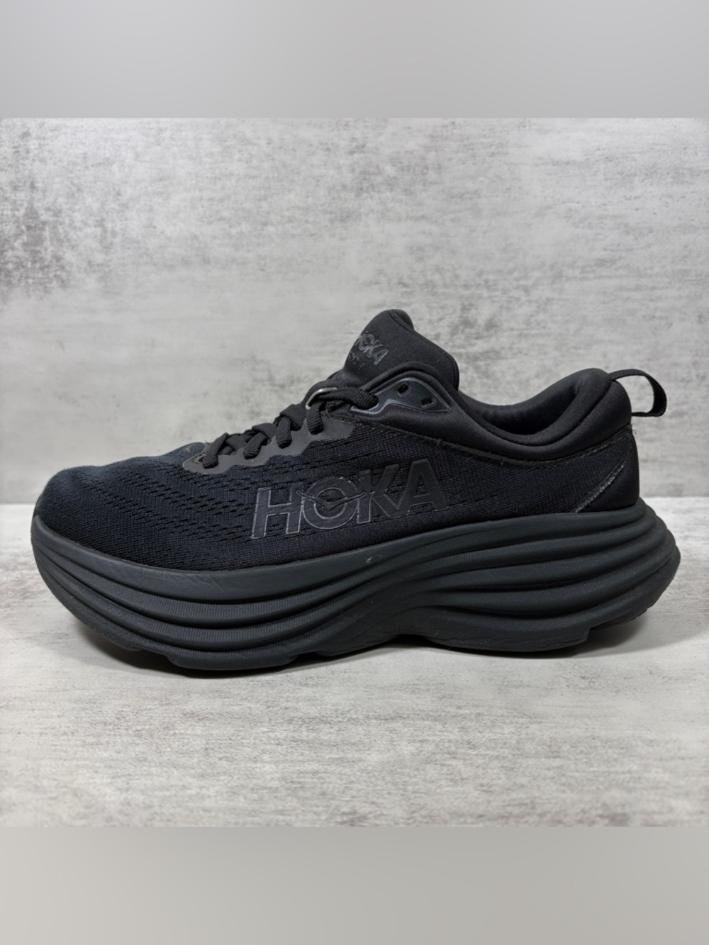 Hoka One One Bondi 8 Running Shoes - Women's Size 7 - Black